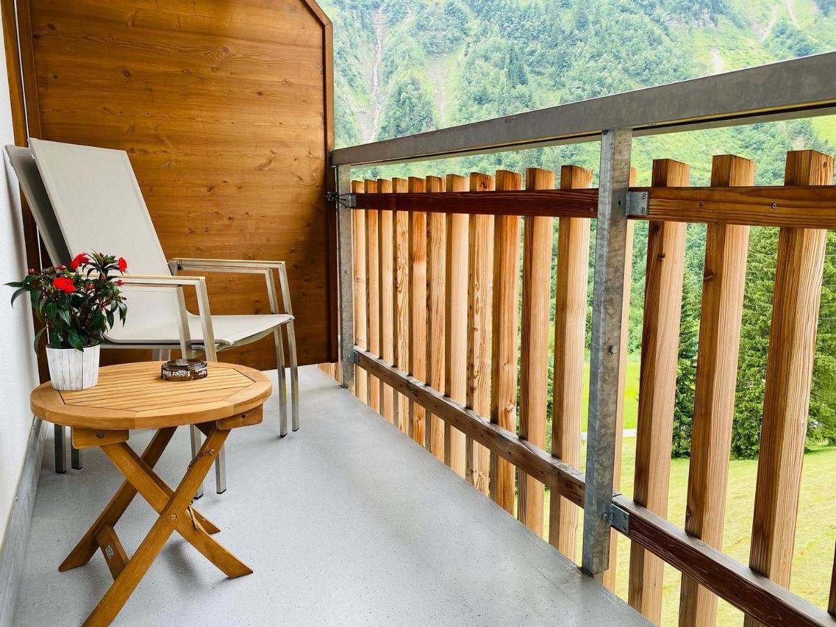 Hotel Garni Enzian ดามุลส์ ภายนอก รูปภาพ